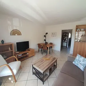 Petit Coin De Paradis 2 Mn De La 2chs Balcon Clim Parking , Six-Fours-les-Plages France